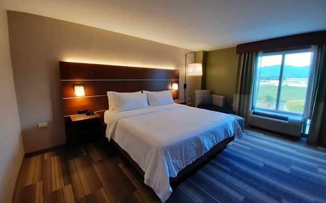 Holiday Inn Express Hotel & Suites Trincity Trinidad Airport by IHG