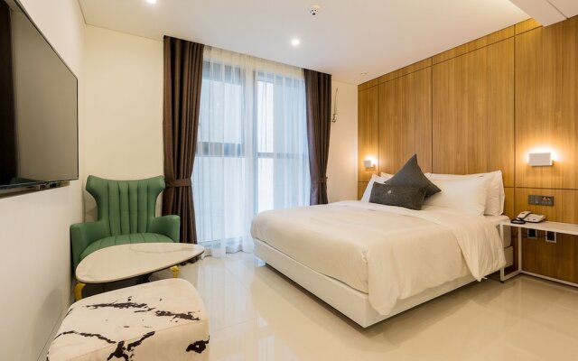The May Hotel