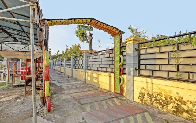 OYO Life 91884 Kost Kusuma Dewi Syariah