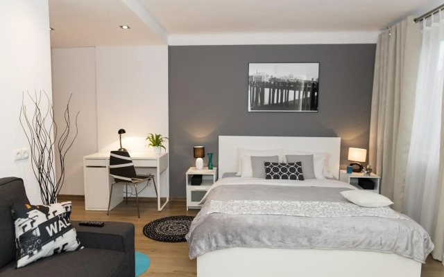 Warsawrent Apartments Centralna