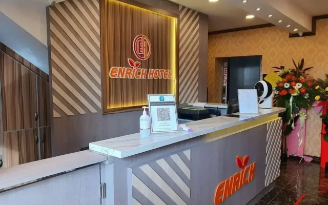 Enrich Hotel Puncak Alam by uBook