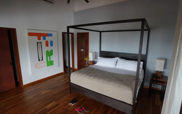 Hermosa-Hills Luxury Villas