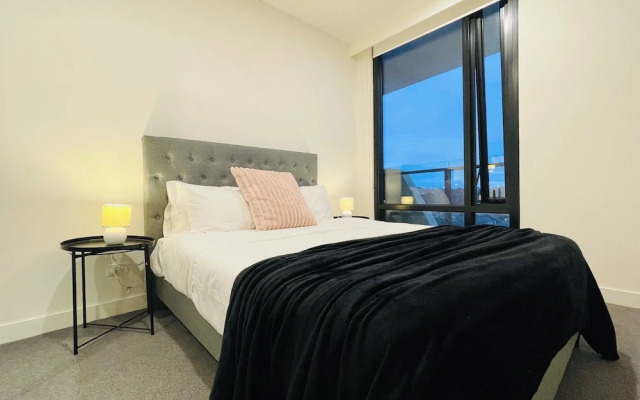 Mega Style Apartments M-City