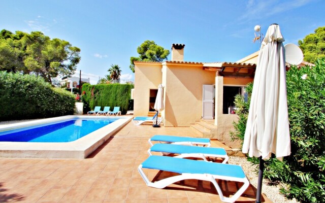 Paula - holiday home with private swimming pool in Benissa