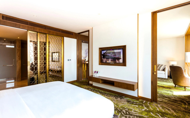 Crowne Plaza Vientiane by IHG
