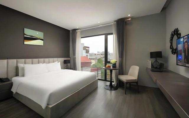 Ping Hanoi Hotel