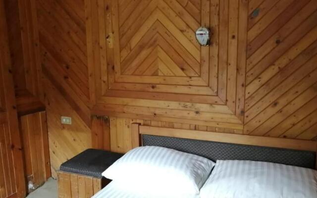 OYO 3231 Grand Suites Palace 3