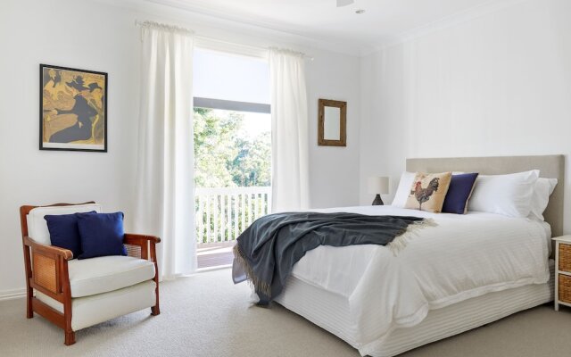 The Hamptons Hinterland Retreat