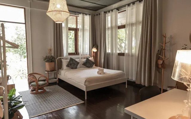 La Mama Bed and Breakfast