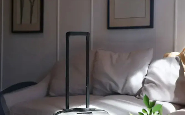 White Apart Hotel