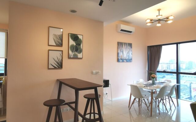 Eminent Suite at ICON City