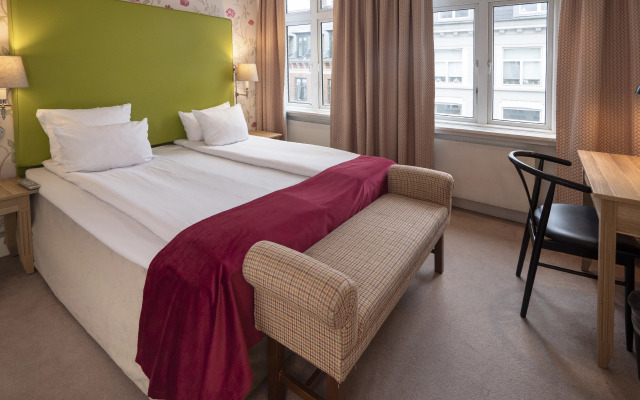 Hotel Mayfair