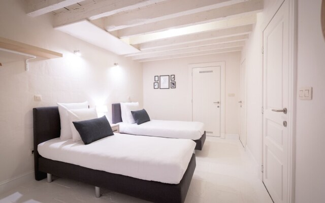 Saint Pauls Suite 3