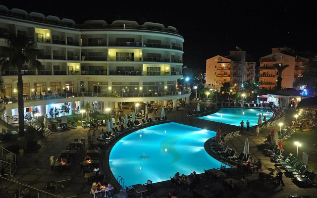 Pineta Park Deluxe Hotel - All Inclusive