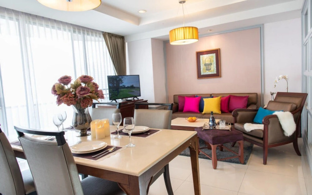 Antique Palace Apartment