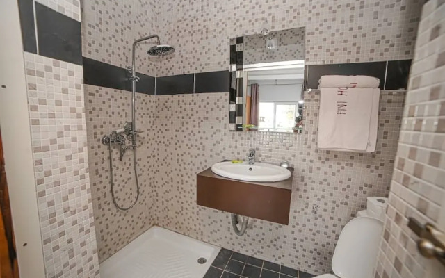 Fini Hotel Bobende