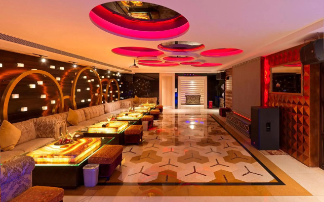 Regal Palace Hotel