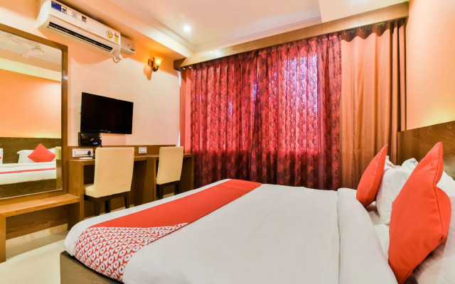 OYO 15944 Hotel Three Seas