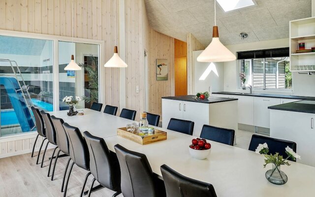 Chic Holiday Home in Hovedstaden near Sea