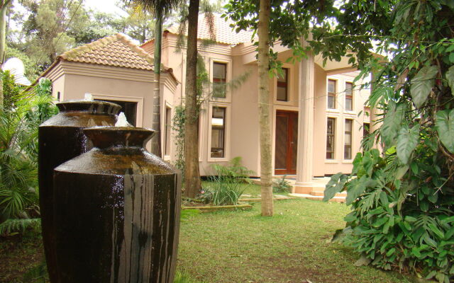 Zawadi House