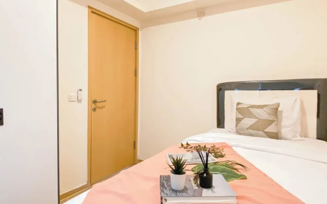 Good Deal 2Br At Meikarta Apartment