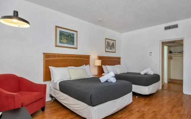 Cozy Studio/1bath, Hallandale Beach,pool & Parking