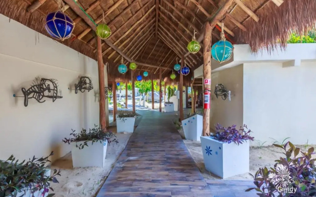 Hotel Paradise Suites