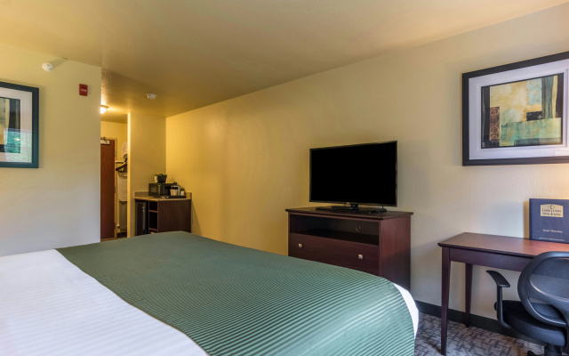 Cobblestone Hotel & Suites - Harborcreek