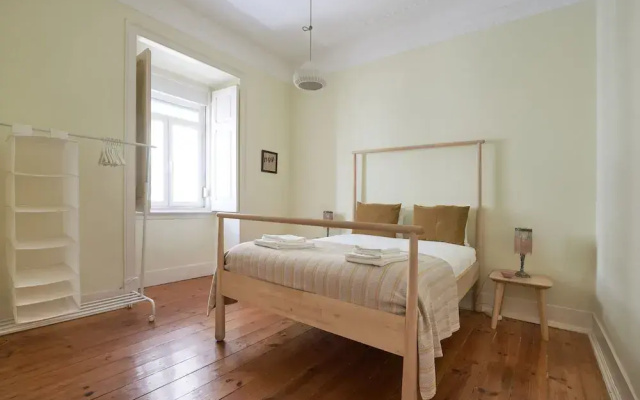 Renovated Spacious Baixa Apartment, By TimeCooler