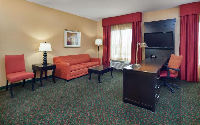 Hampton Inn & Suites Waco-South