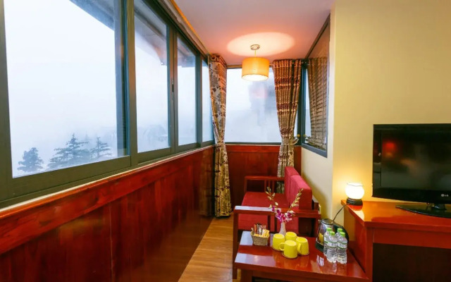 Anise Sapa Hotel