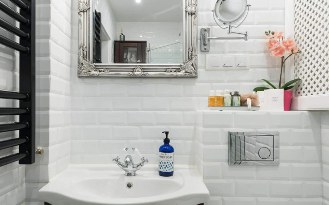 ValdiArt Suites Old Town