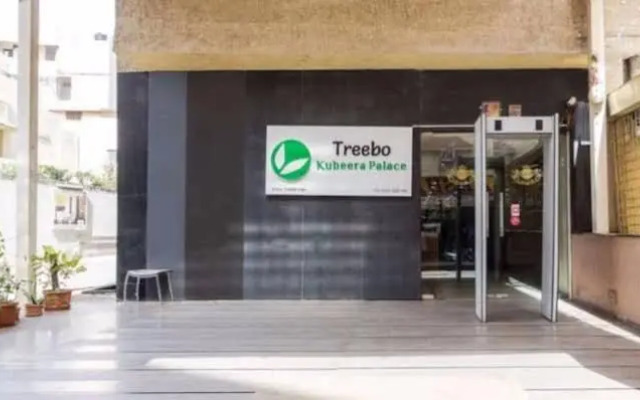 Treebo Kubeera Palace