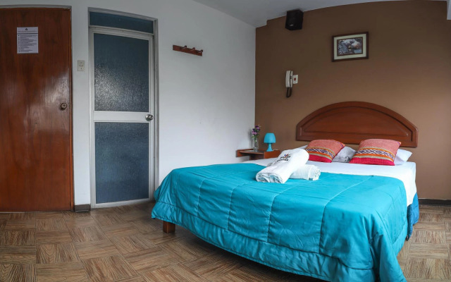 Tupac Hostel - Lima Airport
