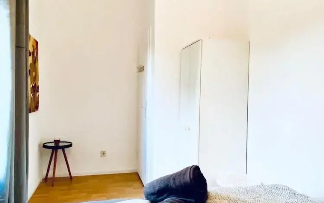Spacious 4 BR Apt Perfect for Groups