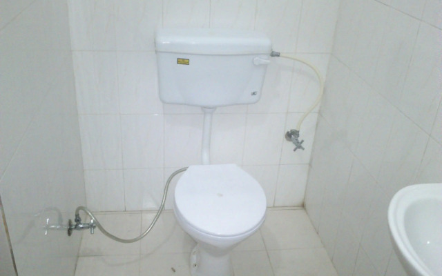 Raj Shanti Guest House Sarnath