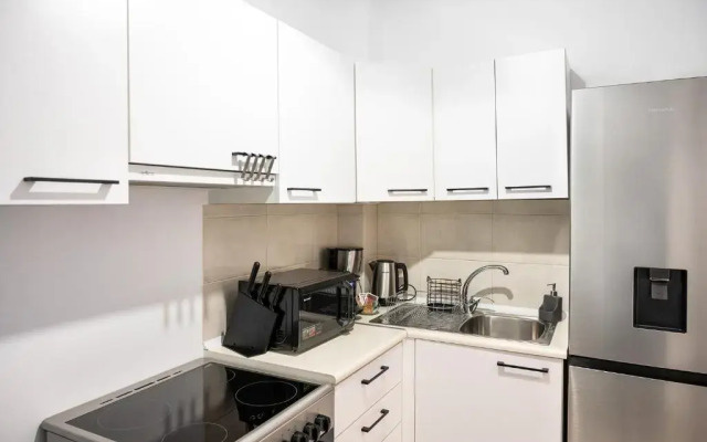 Porto Sea View Apartments - A. Svolou 22