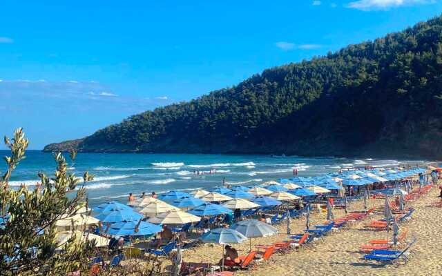 Blue Bay Beach Hotel