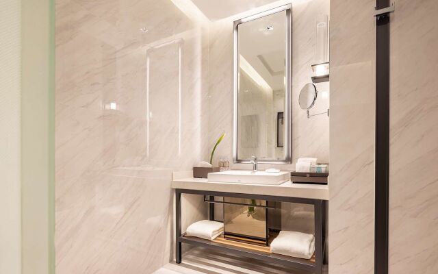 Eastin Grand Hotel Phayathai