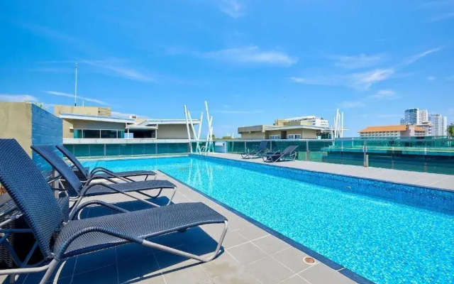 Gallery Condo 200 M From Jomtien Beach Apartments