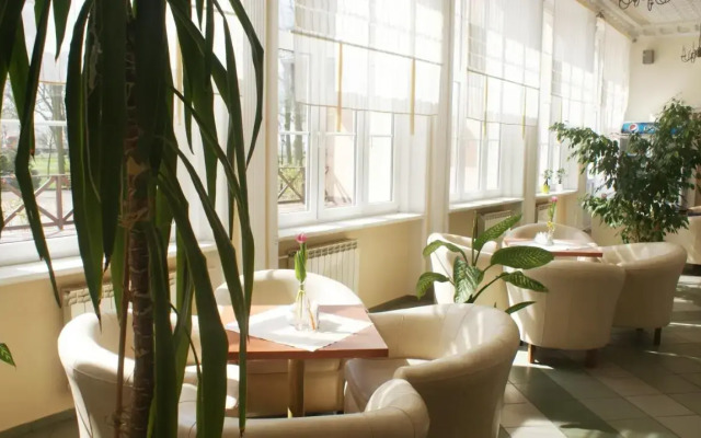 Dworek Brodowo Restauracja Hotel Przyjęcia