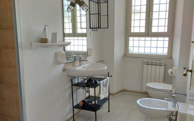 Santa Marinella Appartamento centralissimo a 2 passi dal mare