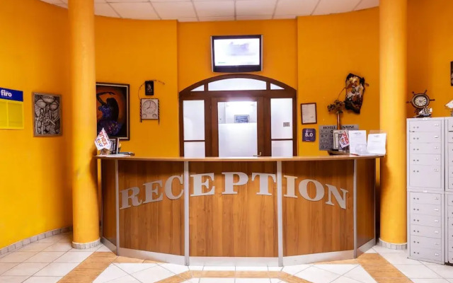 Complex Sunrise by HMG - All Inclusive