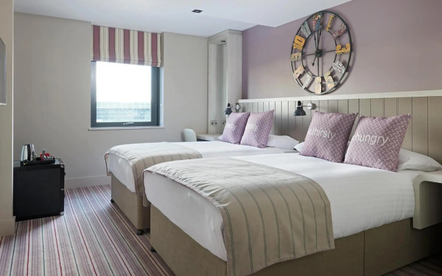 Village Hotel Edinburgh