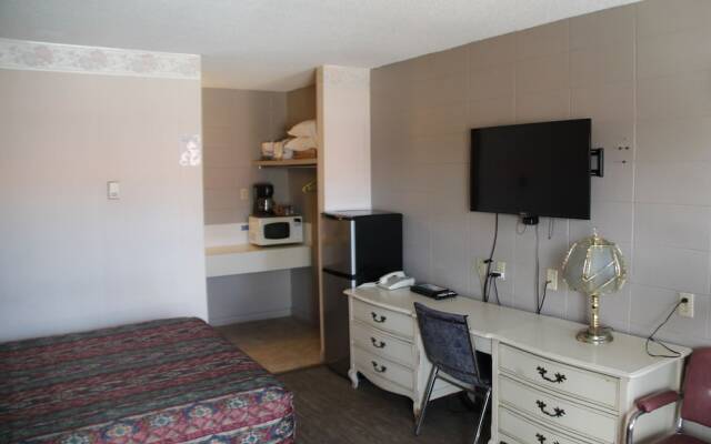 Camrose Motel