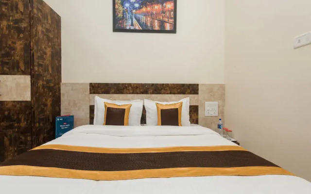 OYO 11511 Hotel Embassy Grand