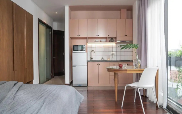 Express by M Village Thach Thi Thanh