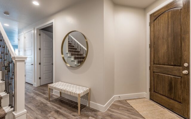 Retreat At The Ledges