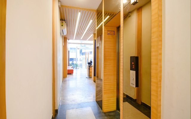 Fabhotel Kzar Select