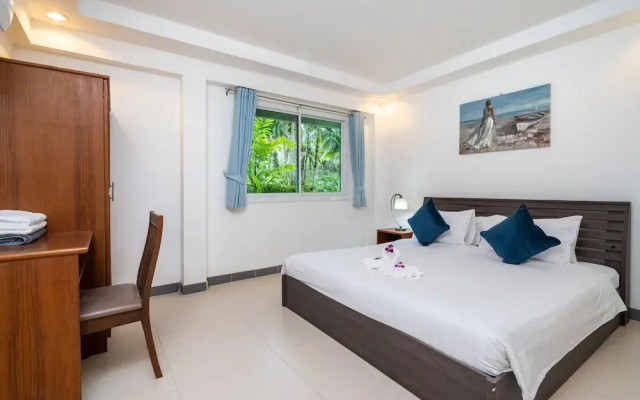 Kamala Beach Front Villas